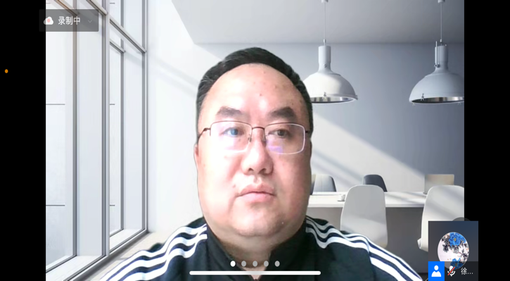 黄色仓库