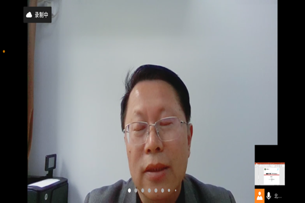 黄色仓库