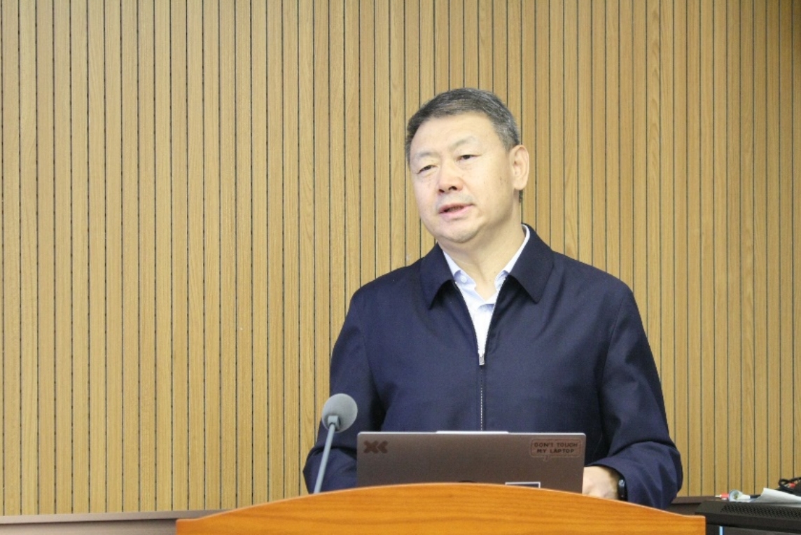 黄色仓库